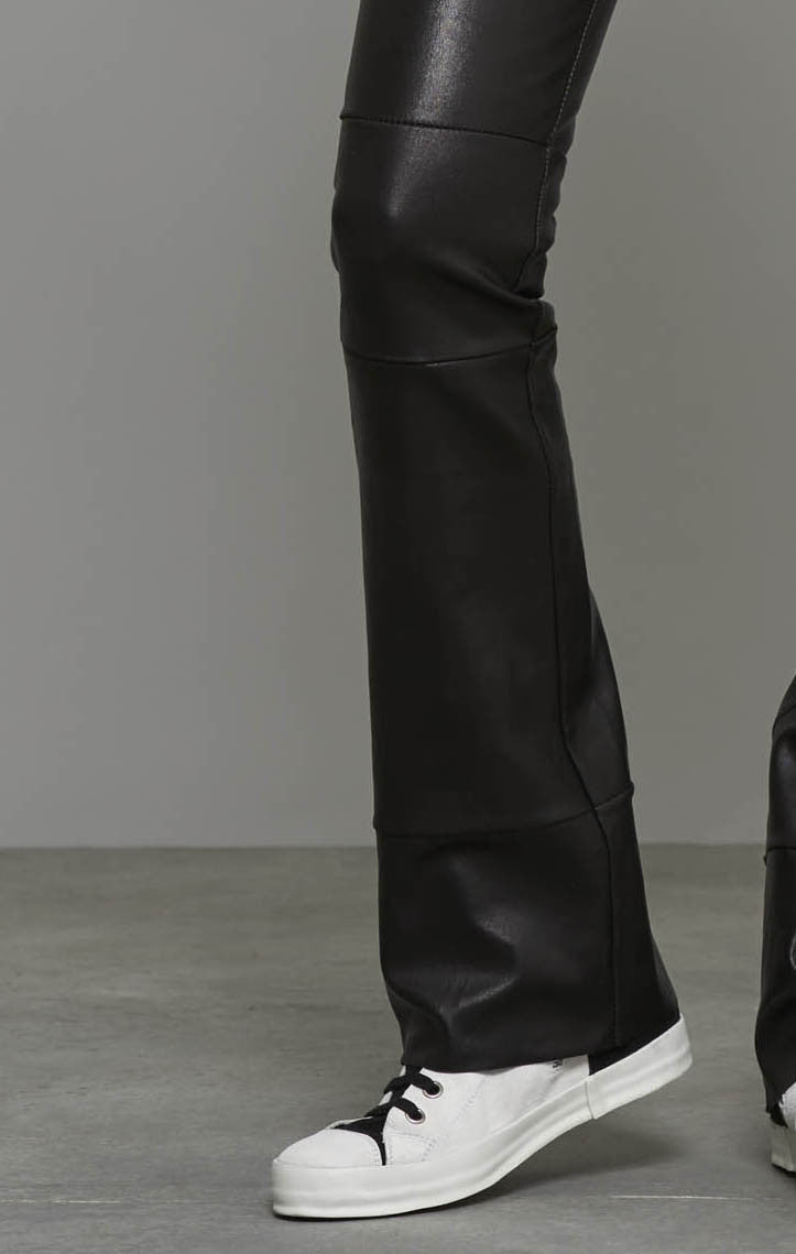 Stretch Lamb Leather Classic Bootlegging