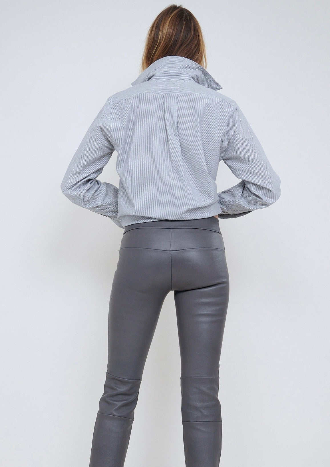 Stretch Lamb Leather Cropped Bootlegging, Steel Grey
