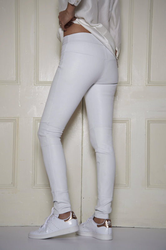 Stretch Lamb Leather Classic leggings Soft White