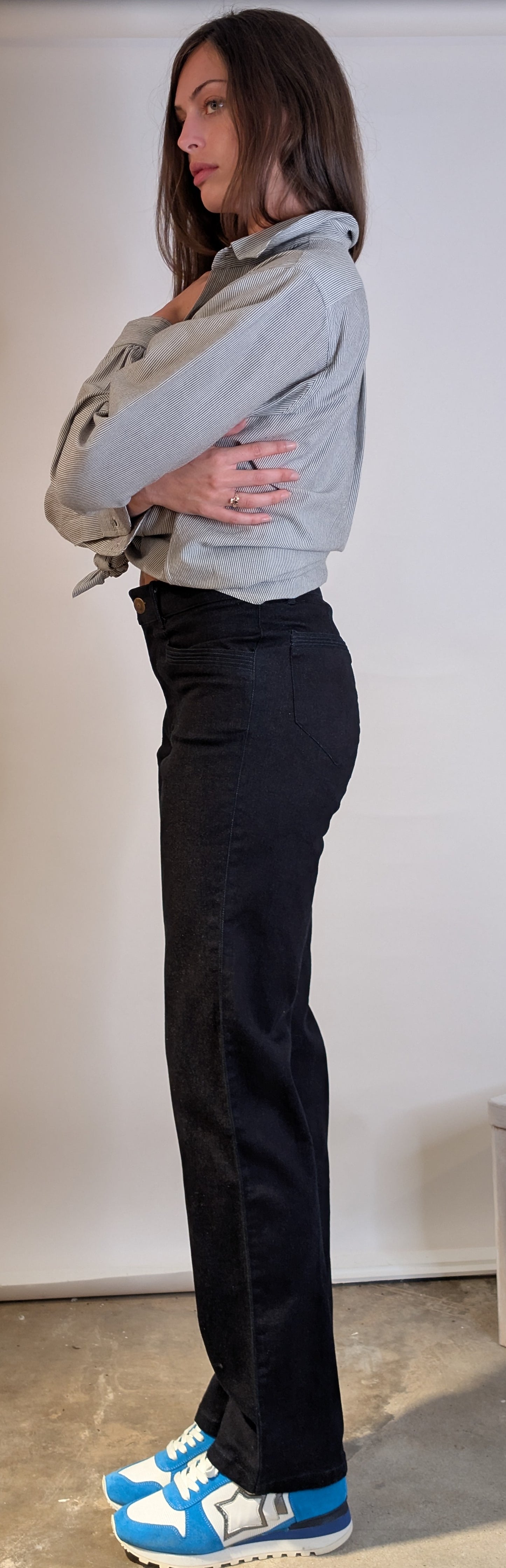 Straight leg Jean. Stretch Denim.