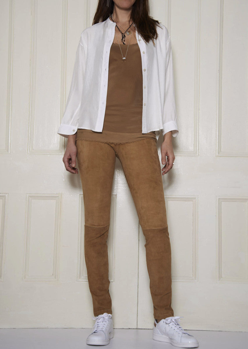 Classic Stretch-Suede Leggings: Camel