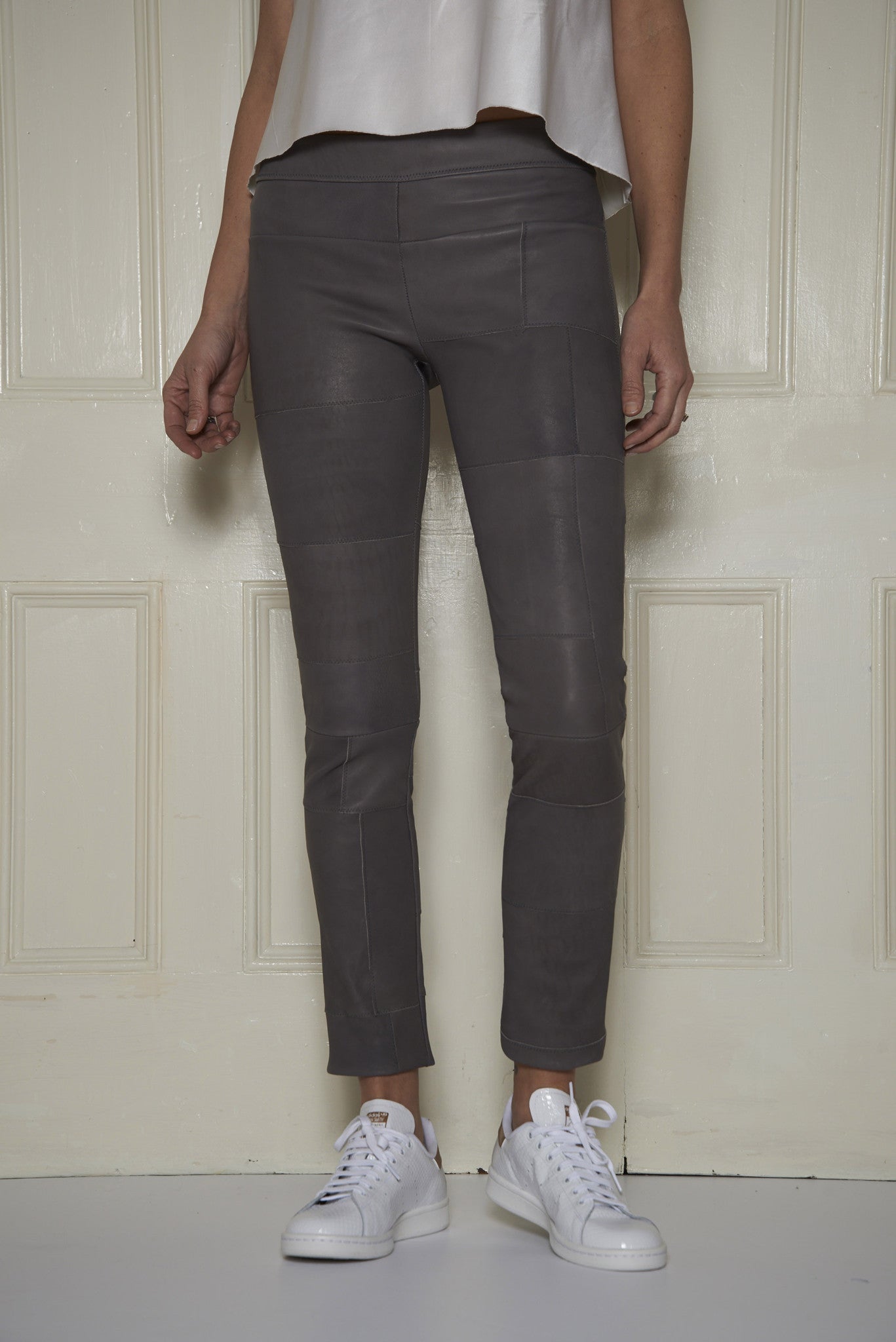 Patchwork Stretch-Leather Leggings: Grey