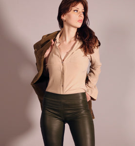 Stretch Lamb leather Cropped Bootlegging, Olive Green