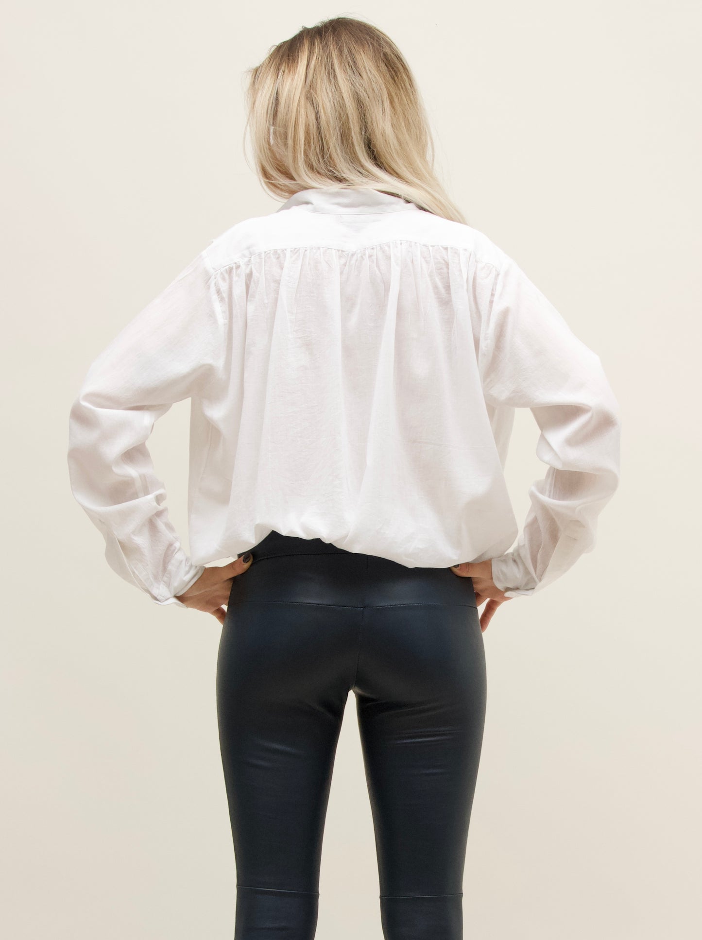 Stretch Lamb Leather Classic Leggings, Atlantic Blue
