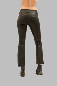 Cropped Stretch Leather Bootlegging