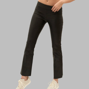 Cropped Stretch Leather Bootlegging