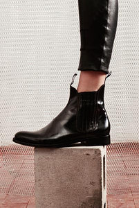 Chelsea Girl Boot. Black Spazzolato